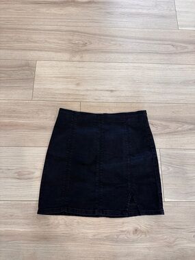 Free People Classic Black Faded Denim Mini Skirt - Stretchy 2
